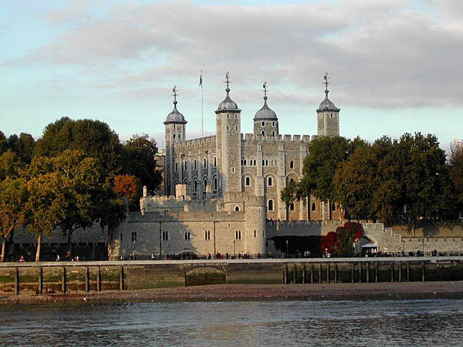 Tower of London, widok współczesny. © Wikimedia Commons, Aldo Ardetti.